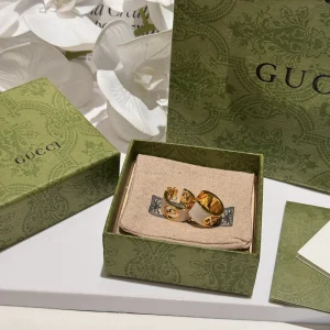 Gucci Blondie GG Earrings