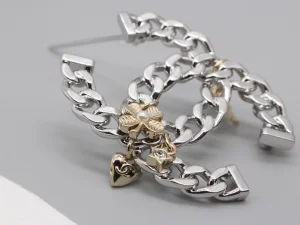 Chanel Chain CC Bowknot Brooch