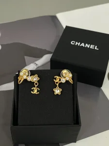 Chanel CC Diamond Star Earrings Gold