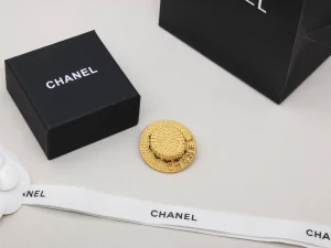 Chanel Gold Plated Straw Hat Brooch